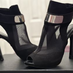 Heels Black & Silver