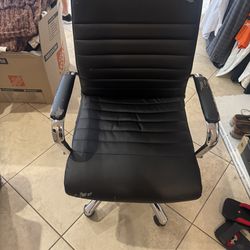 Free chair