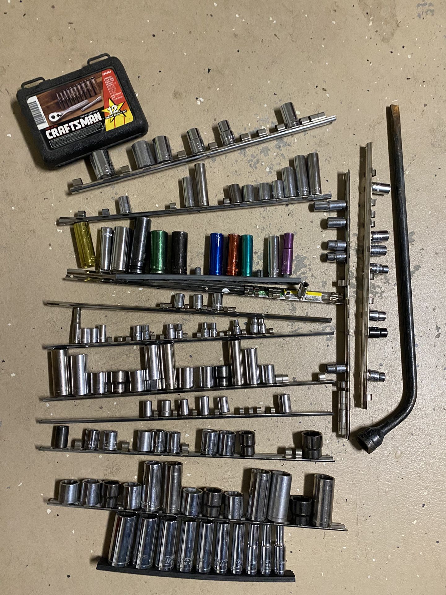 Bunch Of Sockets And Stuff SALE PENDING ROBERT