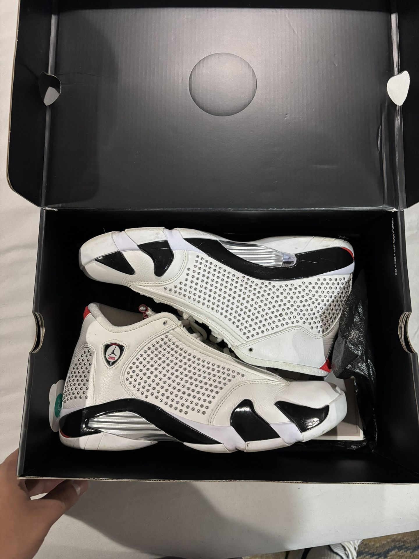 Air Jordan 14 Supreme