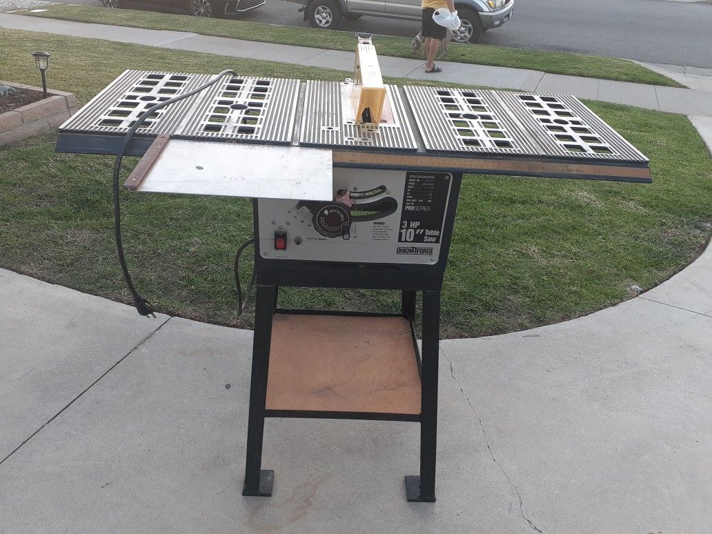 Table Saw 10" 3 HP