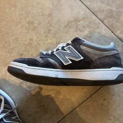 New Balance Sneakers 