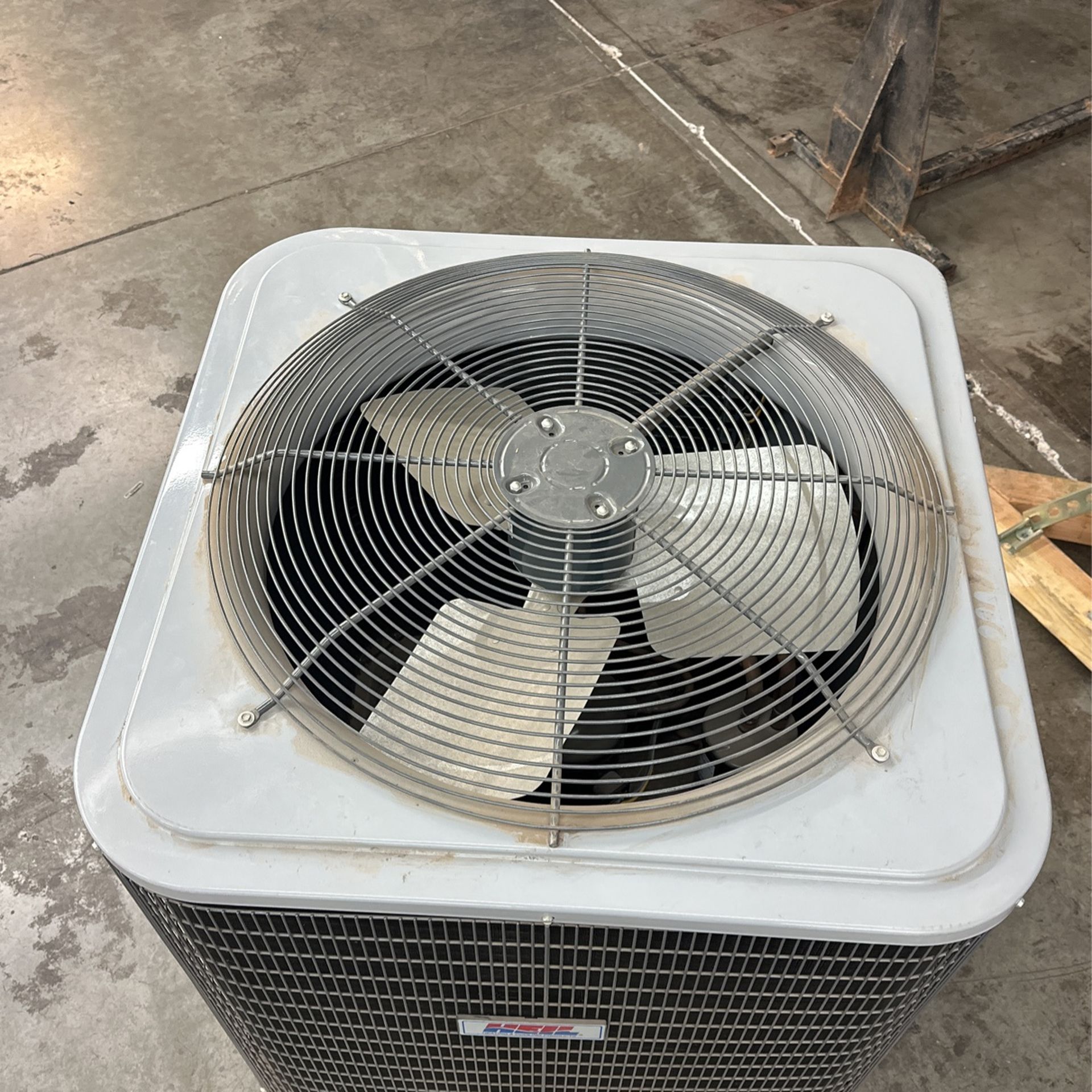 Heil Air Conditioning Unit for Sale in Chandler, AZ OfferUp