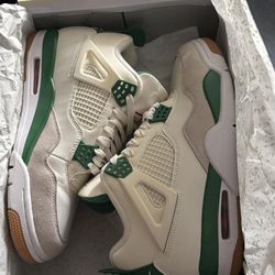 SB Pine Green 4’s 1:1