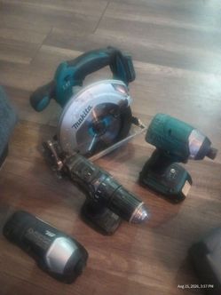Makita tool set