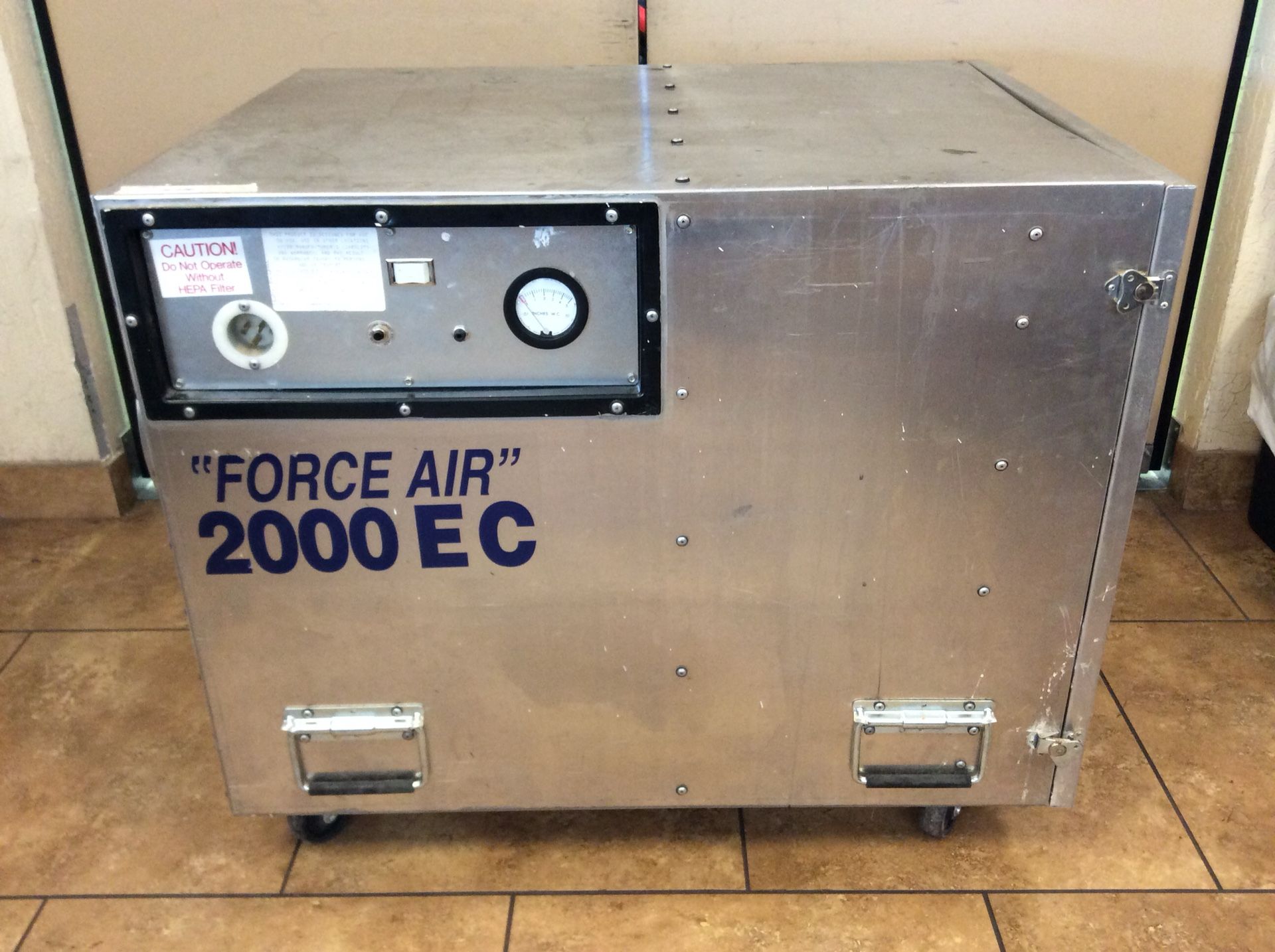 ACSI Force Air 2000 EC Air Scrubber for Sale in Glendale, AZ OfferUp