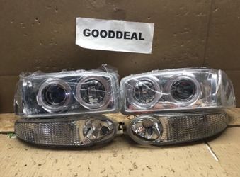 #140 Fit 01-07 GMC Sierra/Yukon Denali Projector LED Halo Rings Headlight Chrome Clear 