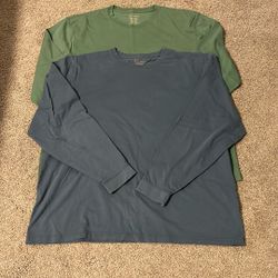 Long-sleeve T-shirts (2)