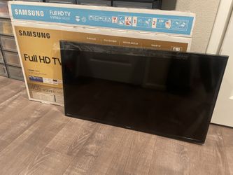Samsung Smart Tv *FOR PARTS ONLY*