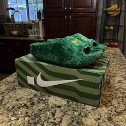 Nike ReactX Rejuven8 Slide Green  Deadstock