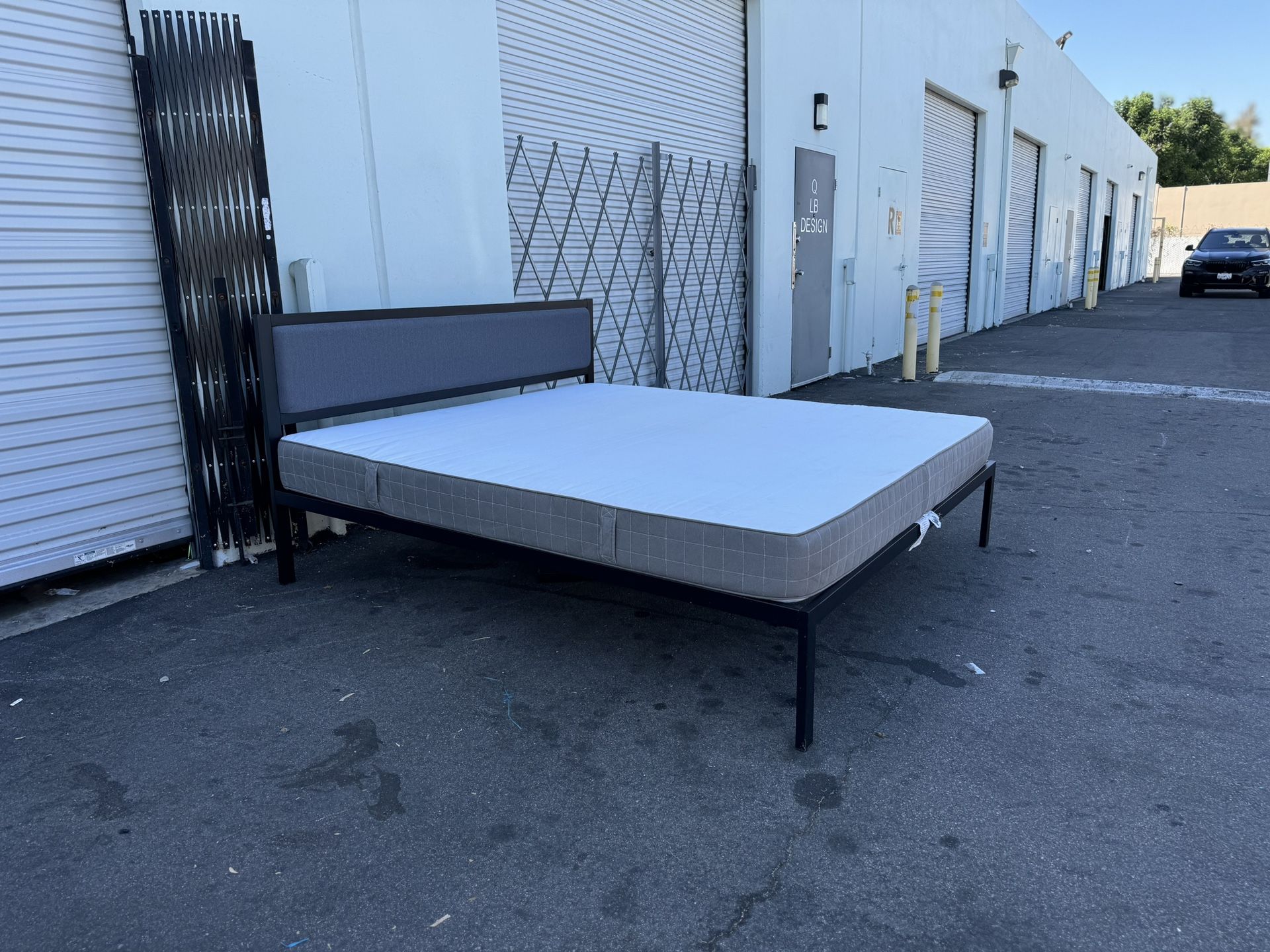 King Bed $350
