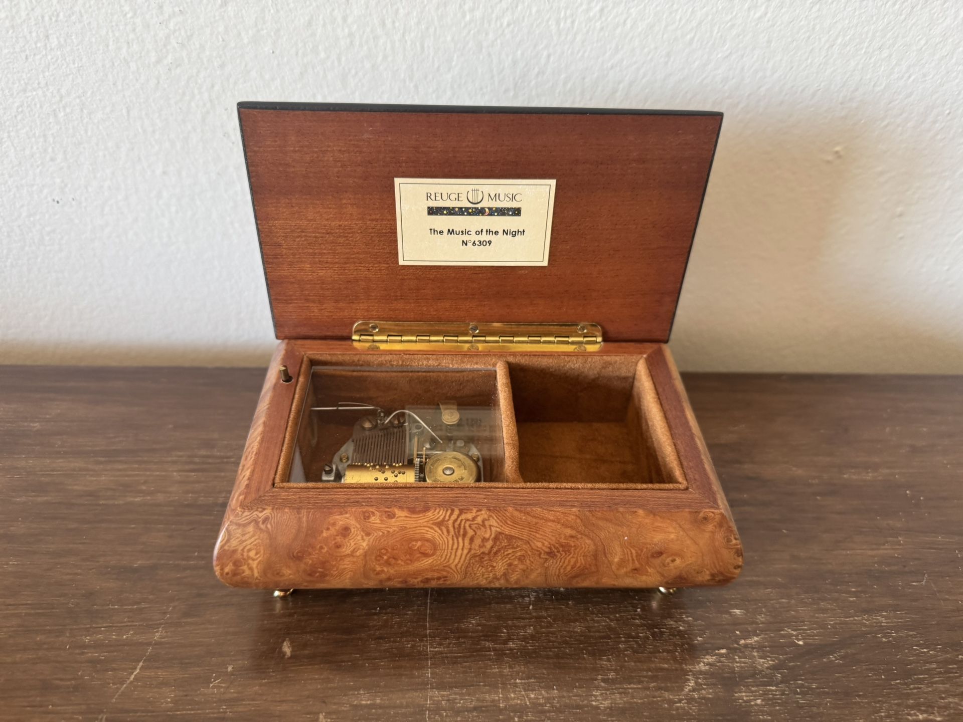 REUGE 6309 MUSIC OF THE NIGHT A.L. WEBBER MUSIC BOX MADE IN ITALY