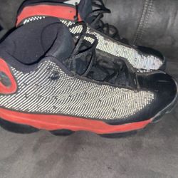 Jordan 13’s Size 10