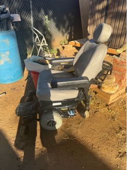 Elec. Wheel Chair