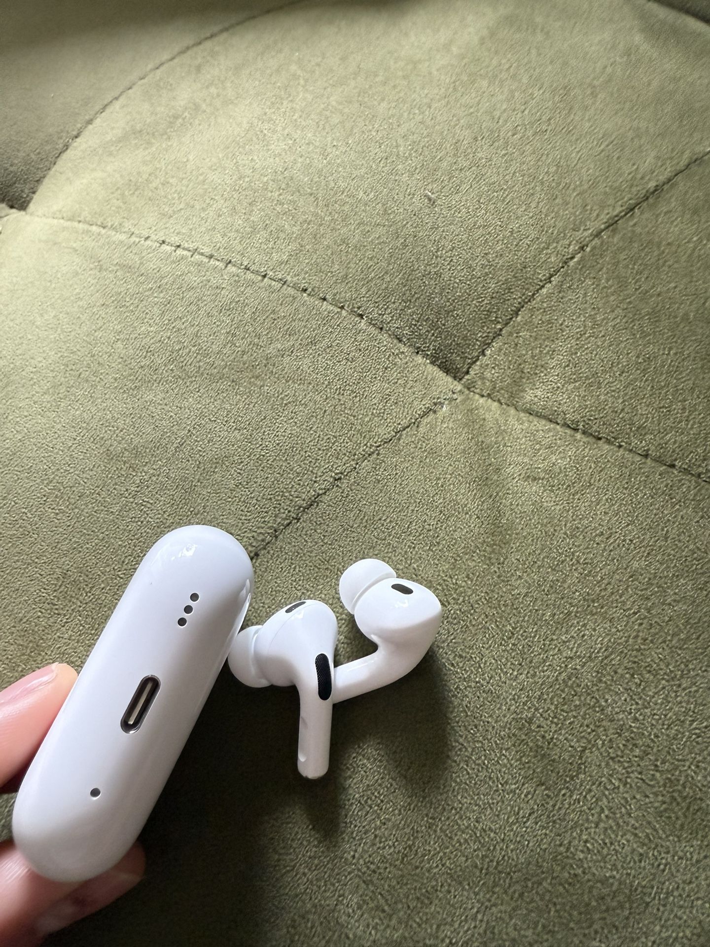AirPods 2 pro