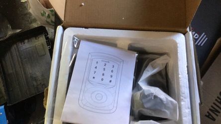 Brand new keypad touchscreen door knob