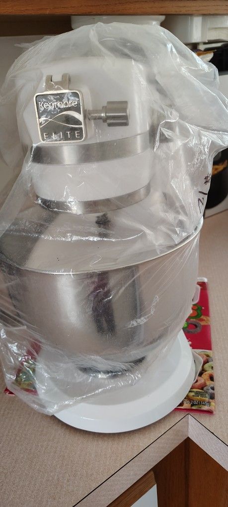 Kenmore Mixer Good Condition $65 Cash Only