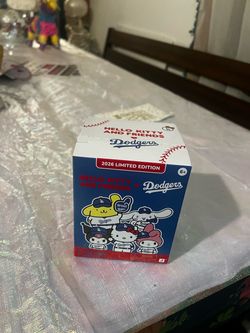 Hello Kitty and Friends Dodger stadium giveaway
