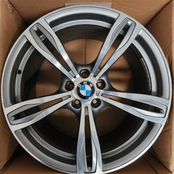 BMW M5 M6 20 " Rims OEM Price is For All 4 Rims