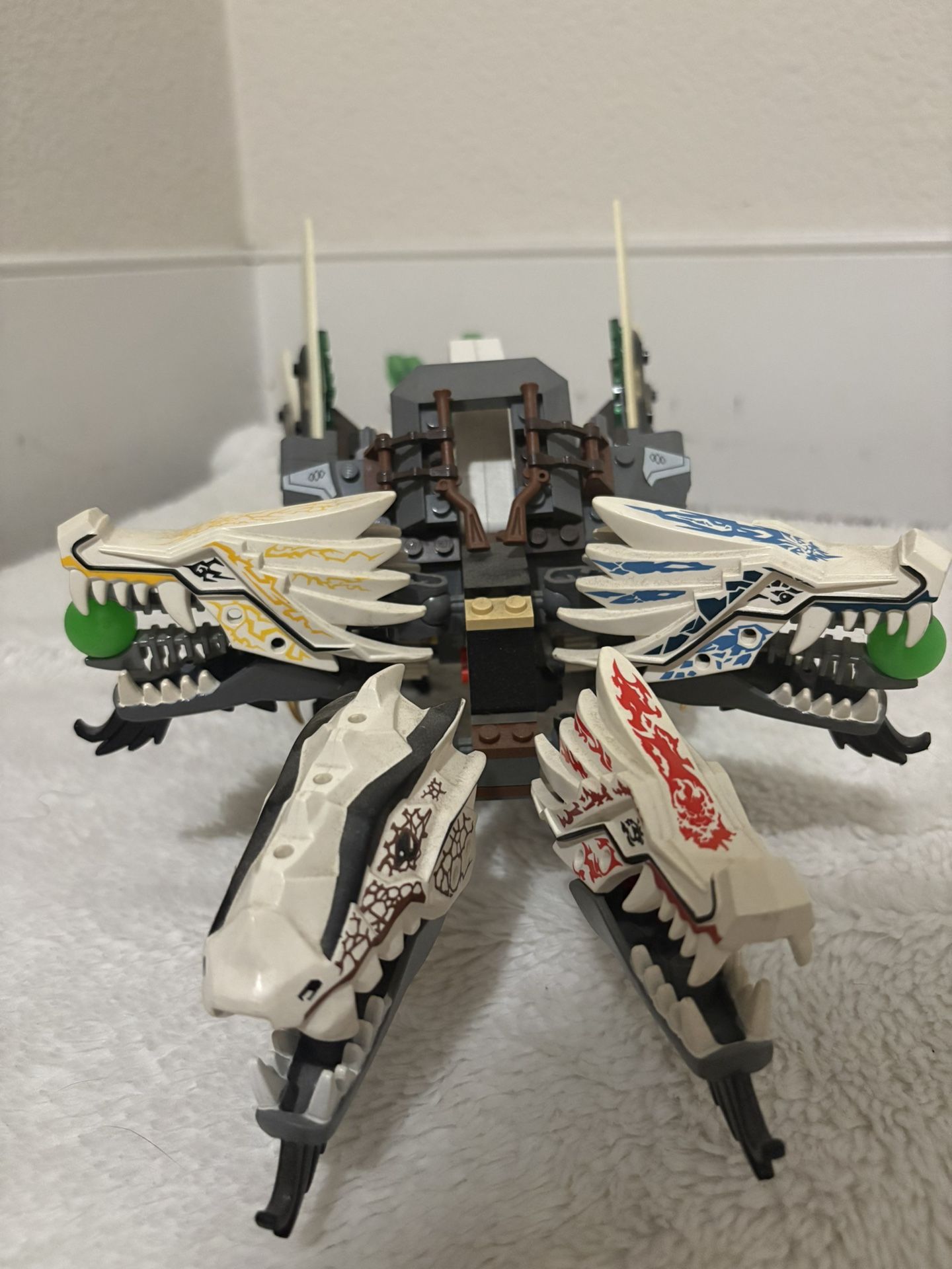9450 LEGO Ninjago Rise of the Snakes Epic Dragon Battle (Incomplete)
