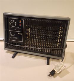 Vintage Sears "2 Heat" fan-forced electric space heater from the late 70s/early 80s.