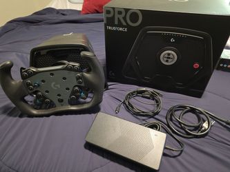 Used Logitech G Pro DD11 wheelbase and Logitech wheel hub w/F1 rim bundle.