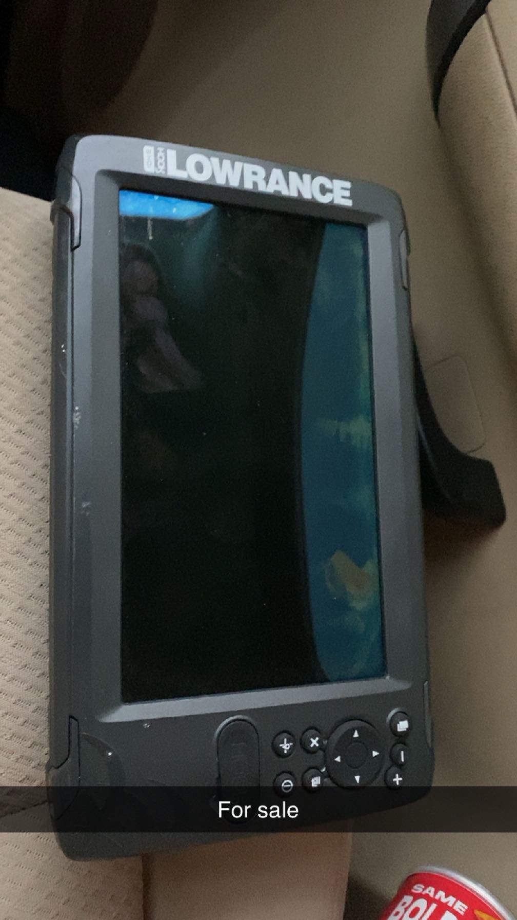Lowrance Fish Finder Comes With Power Cord And No Mount