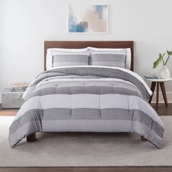 King Size Serta Billy Textured Stripe Comforter Set - Gray - Brand New
