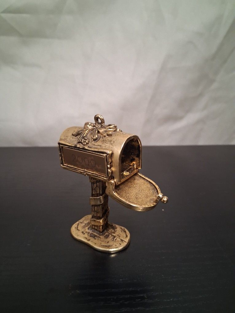 Brass Minutare Dollhouse Mailbox