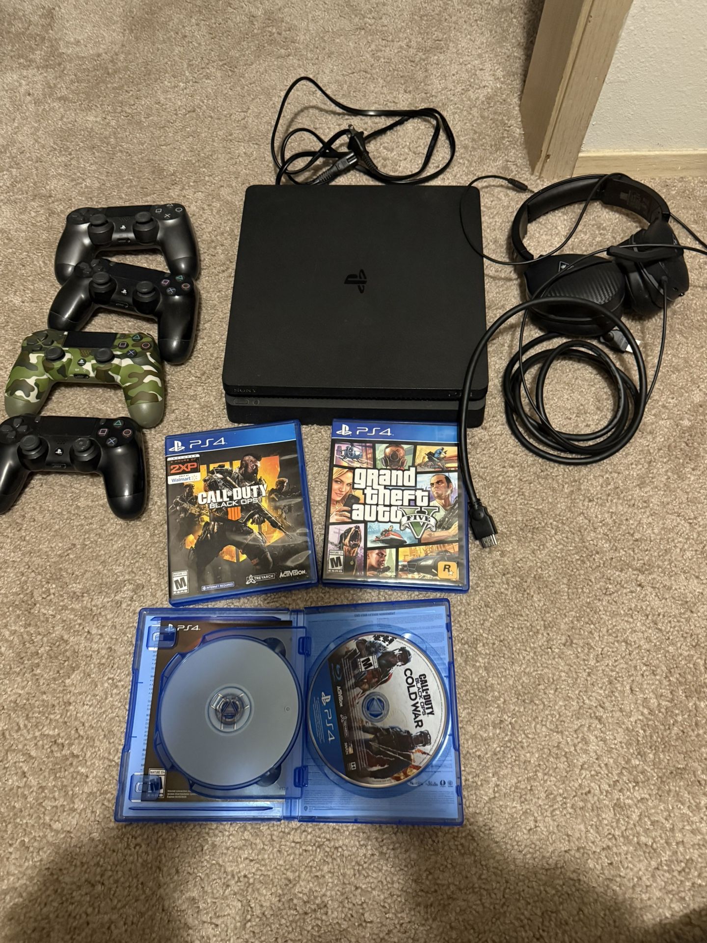 PS4 Slim 1TB