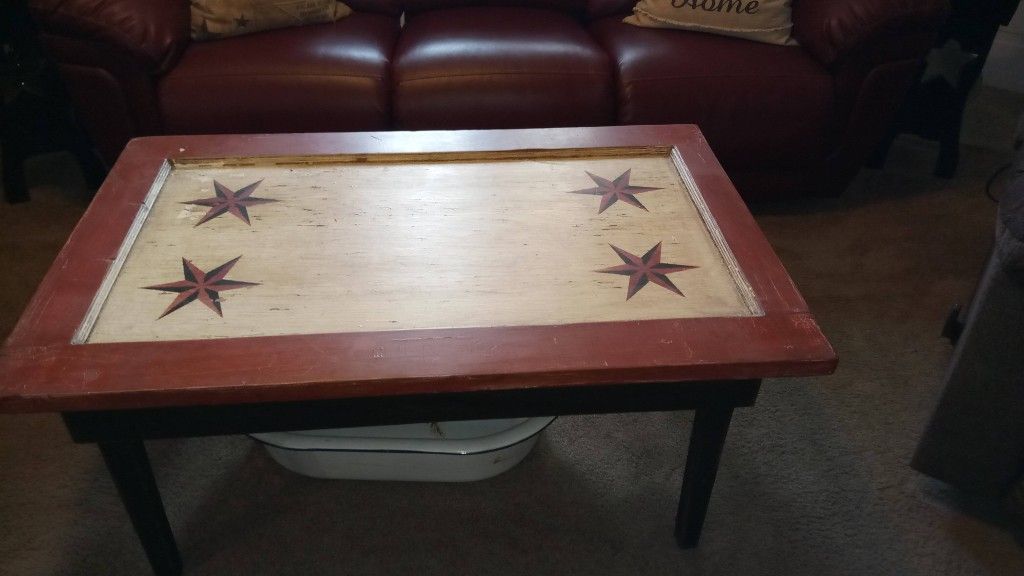 Country Star Coffee Table