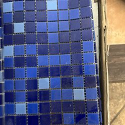 Glass Tile For Pools, Steam Rooms, Showers, Fireplaces 