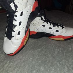 Nike 6-17-23 Air Jordan's Size 6y 🔥