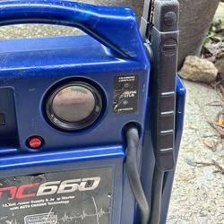 💥 Car Battery Jump Starter JNC660 💥 