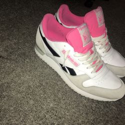 Pink Men Reeboks Size 10 In Men