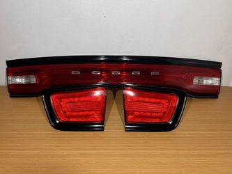 2011-2014 Dodge Charger Tail Light Lamp