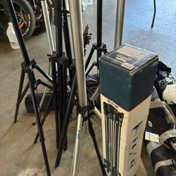 Professional Camera Tripods 