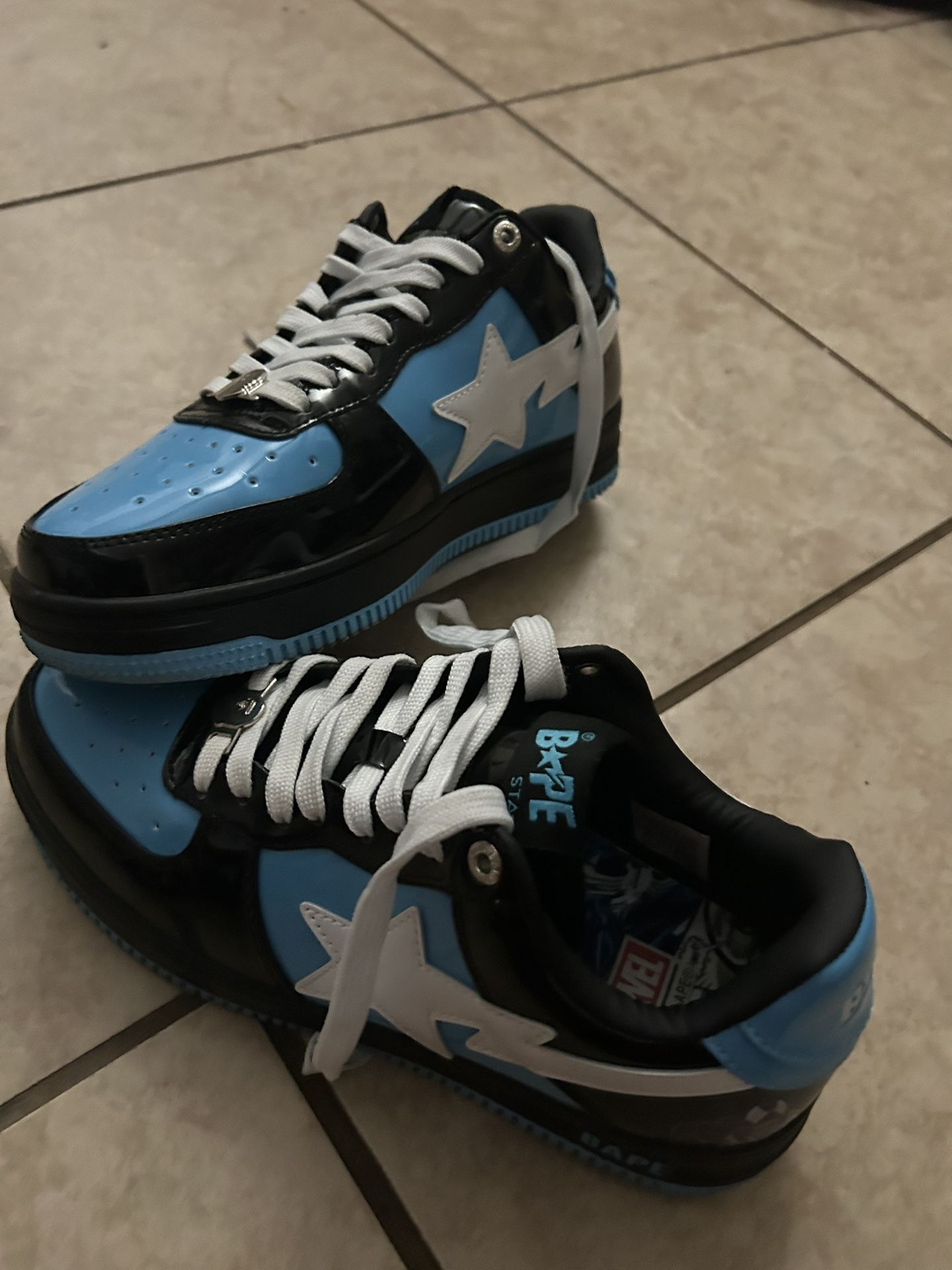 Bapes Venom Marvel Edition Worn 1 Time Contact If Have Questions