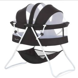 NIB - Dream On Me Karley Bassinet