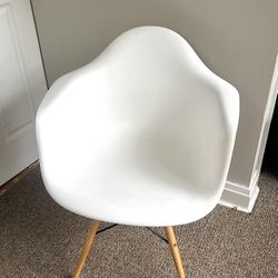 White Desk Chair