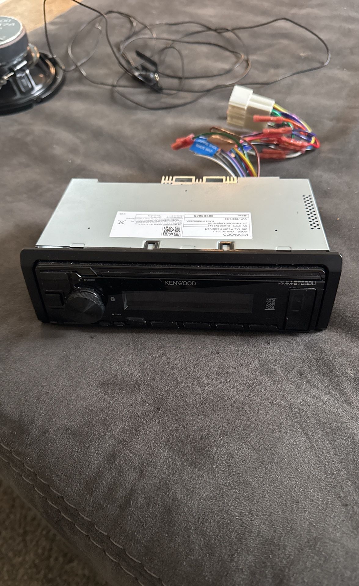 Kenwood Media Player Model KMM-BT232U