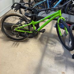 Kent Storm 24” Kids Bike – Aluminum Frame – 7 Speed