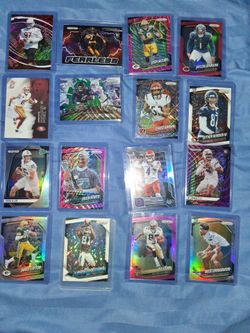Panini Prizm NFL Football Card Lot (16 Cards)