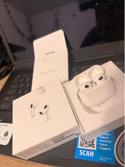 Apple AirPods (3rd Generation) with MagSafe Charging Case – Excellent Condition