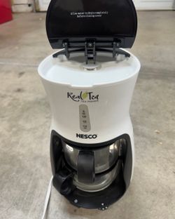 Nesco White 4-Cup Manual Electric Kettle