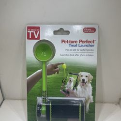 Dog Treat Launcher For Smart Phone 
