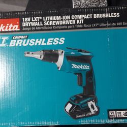 Makita Screw Gun 18v Brushless Kit