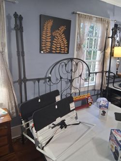 King Size Black Wrought Iron Bed Headboard and Posts Boxspring Included