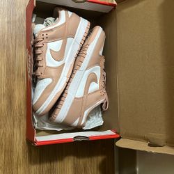 Dunk Low Rose Whisper 