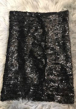 Black sequin pencil skirt SIZE SMALL